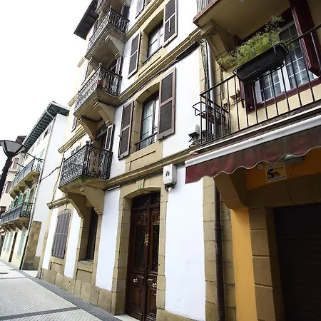 Asuncion By Smiling Hondarribia
